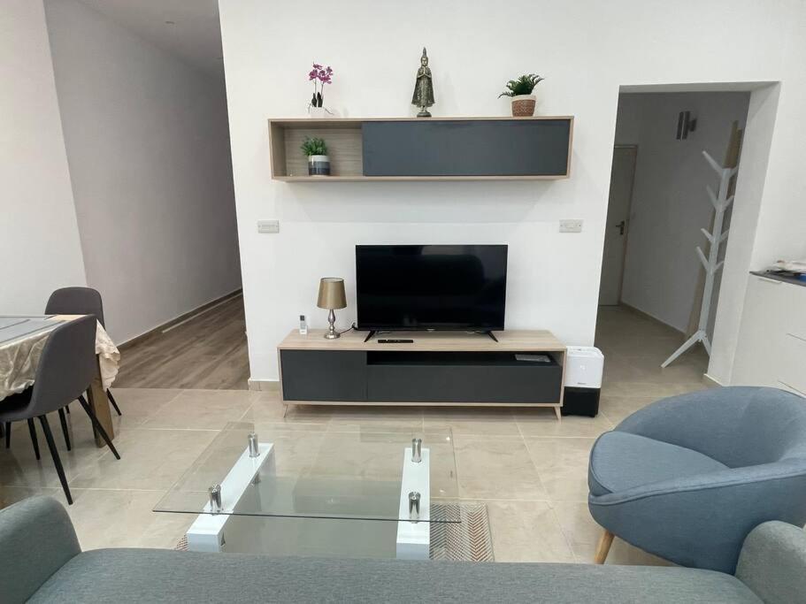 New Two Bedroom Flat Kamila On A Dwell Апартаменты Слима